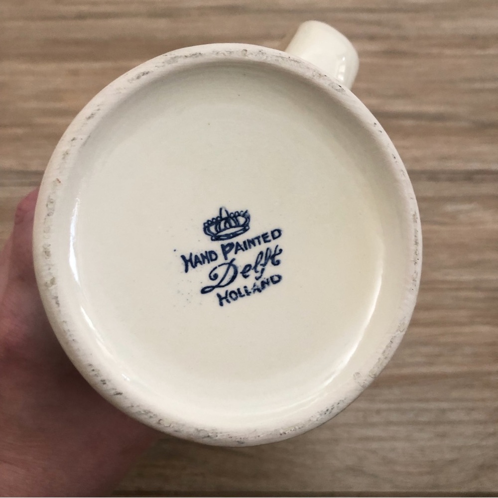 Vintage Delft Mug 16oz - Picture 4 of 11
